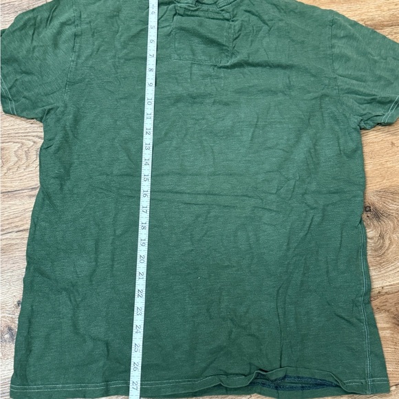 American Eagle Outfitters Green Short Sleeve Tee - Picture 4 of 5
